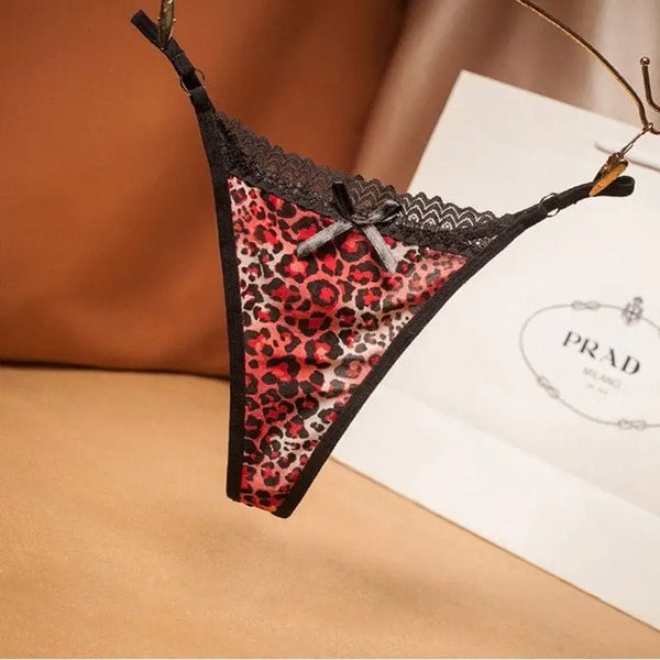 String léopard sexy rouge